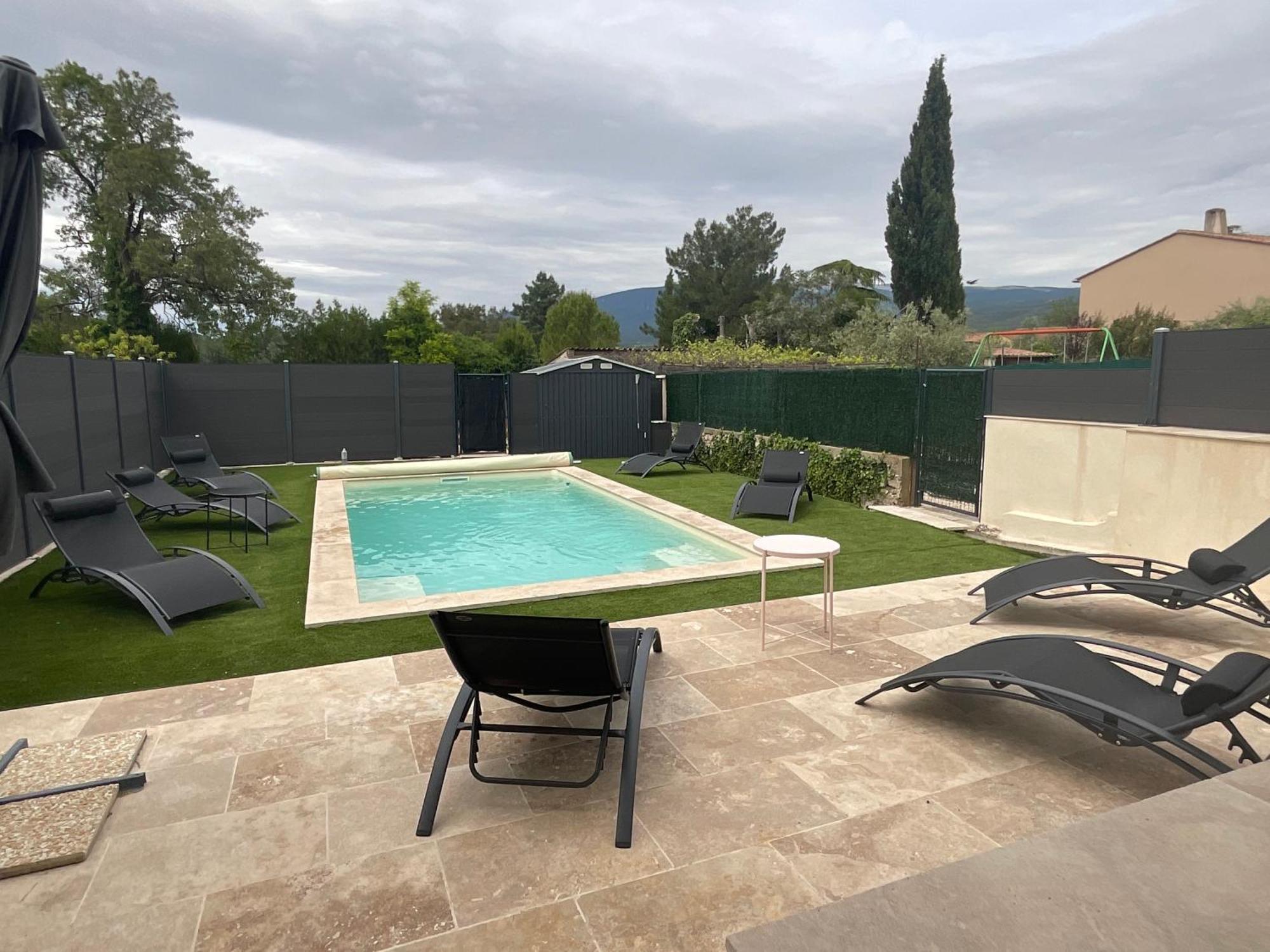 Gite Au Pied Du Ventoux Villes-sur-Auzon Exterior photo